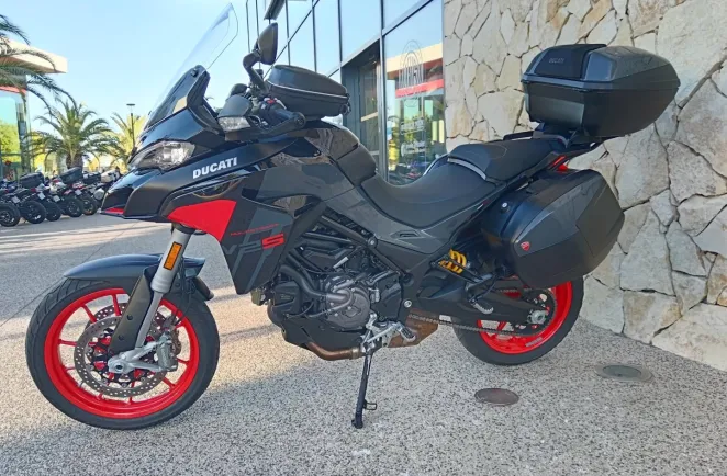 DUCATI V2 S 937 Travel