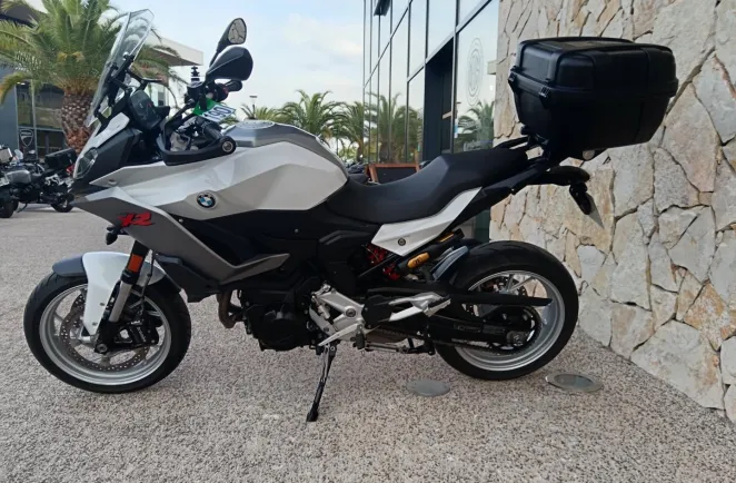 BMW 900 XR A2