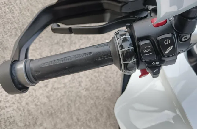 BMW 900 XR A2