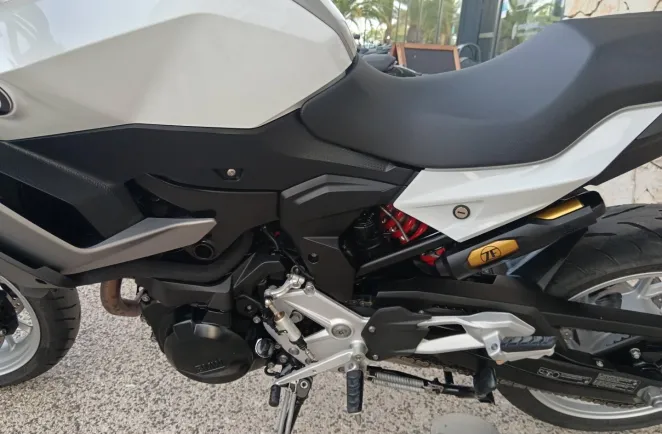 BMW 900 XR A2