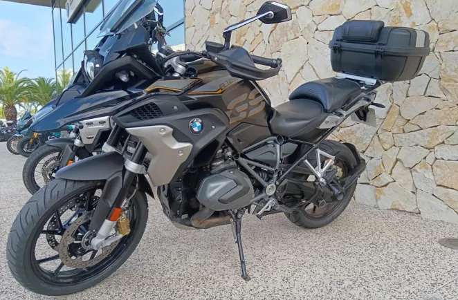 BMW 1250 GS Style Exclusif full pack + options