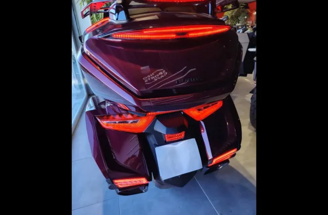 HONDA GL 1800 Goldwing Touring DCT 2024
