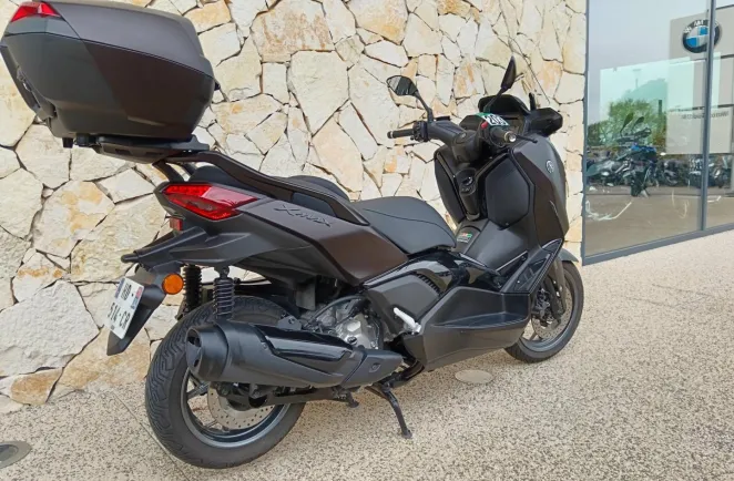 YAMAHA 300 Tech MAX+ 2025 + options