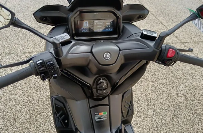 YAMAHA 300 Tech MAX+ 2025 + options