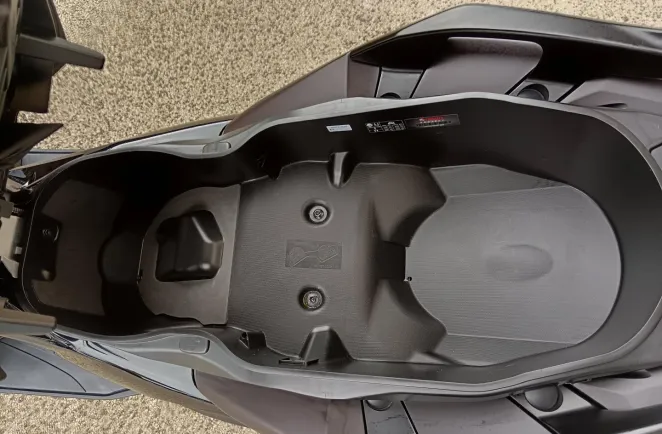 YAMAHA 300 Tech MAX+ 2025 + options