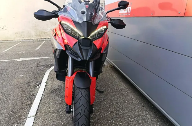 DUCATI V4 S 1ERE MAIN (Ex Démo) + Top Case