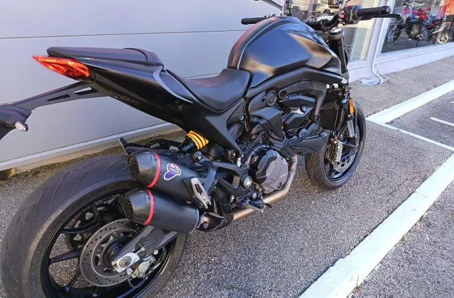 DUCATI + 937 1ère main Silencieux racing Termignoni