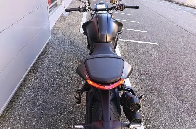 DUCATI + 937 1ère main Silencieux racing Termignoni
