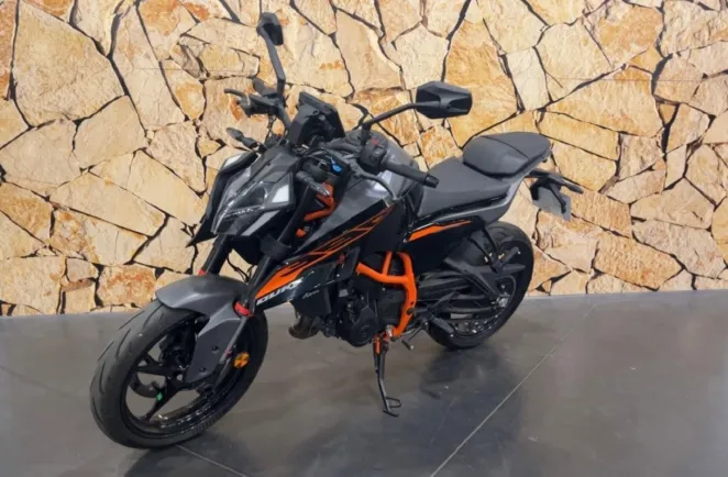 KTM Duke 390 2025