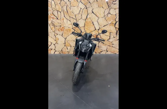 KTM Duke 390 2025