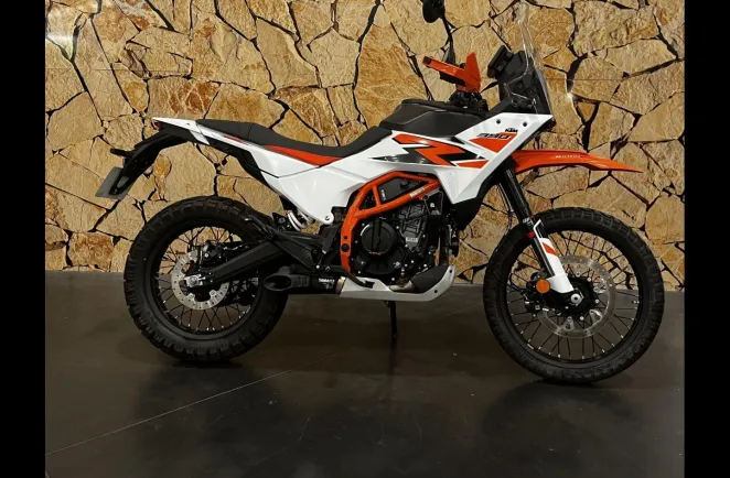 KTM Adventure 390 R