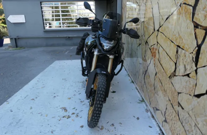 BMW 900 GS Finitions Pro + Pack Enduro Pro ( F900GS / F900 GS )