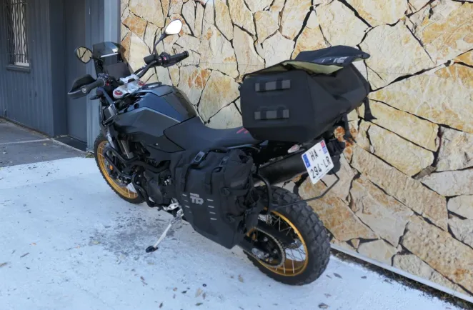 BMW 900 GS Finitions Pro + Pack Enduro Pro ( F900GS / F900 GS )