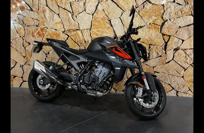 KTM Duke 990