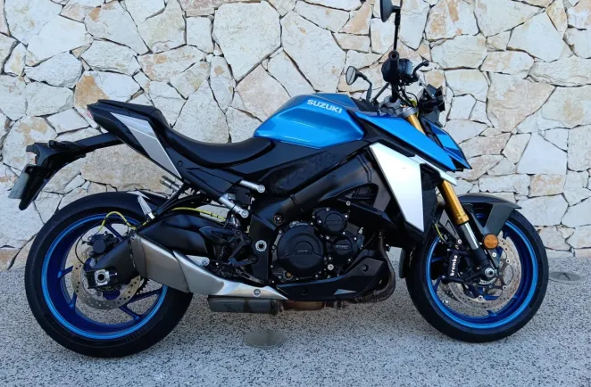 SUZUKI 1000 + OPTION