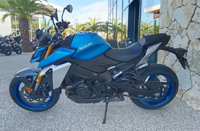 SUZUKI 1000 + OPTION