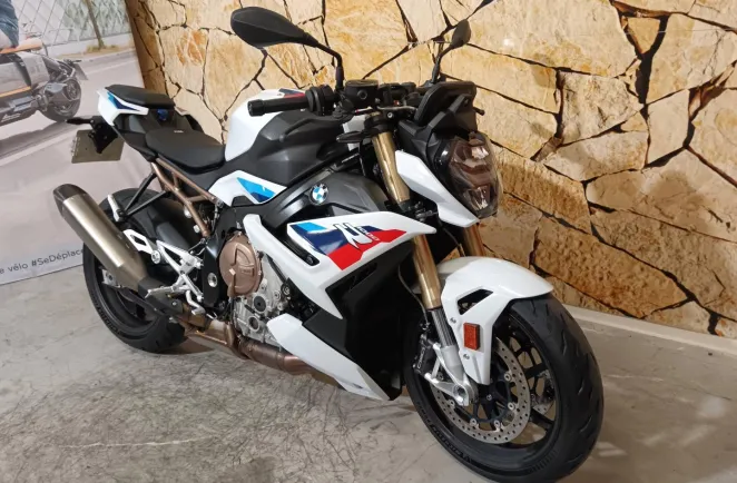 BMW 1000 R