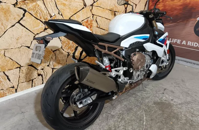 BMW 1000 R