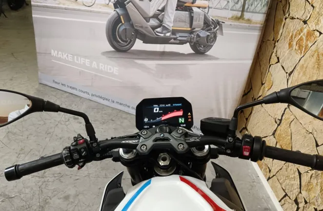 BMW 1000 R