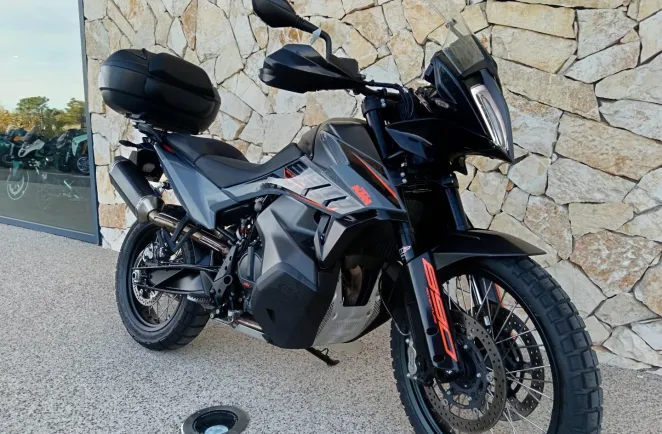 KTM 890 2022 + options