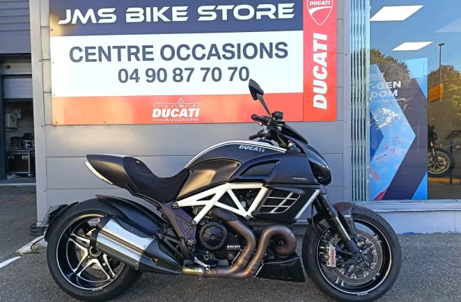 DUCATI 1200 AMG ABS