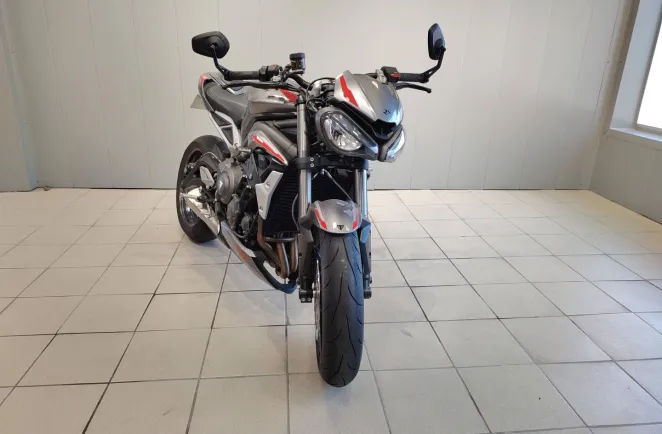 TRIUMPH 765 RS REVISEE GARANTIE