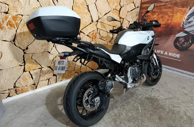 BMW F 900 XR