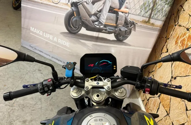 BMW F 900 R A2 2025