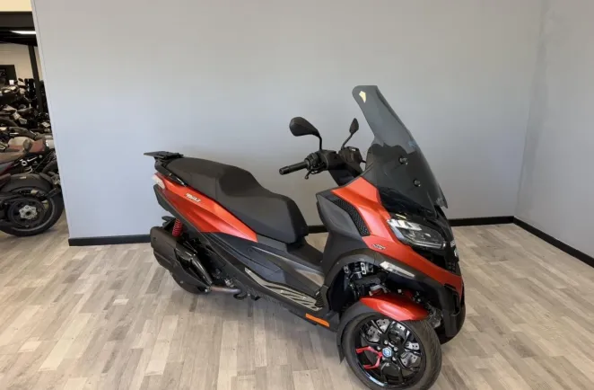 PIAGGIO MP3 400 HPE Sport