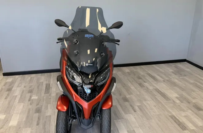 PIAGGIO MP3 400 HPE Sport