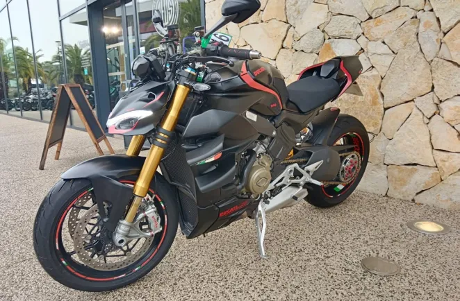 DUCATI 1103  V4 S. Garantie 12 mois V4S