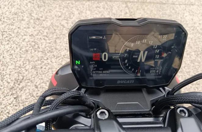 DUCATI 1103  V4 S. Garantie 12 mois V4S