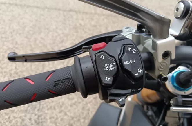 DUCATI 1103  V4 S. Garantie 12 mois V4S