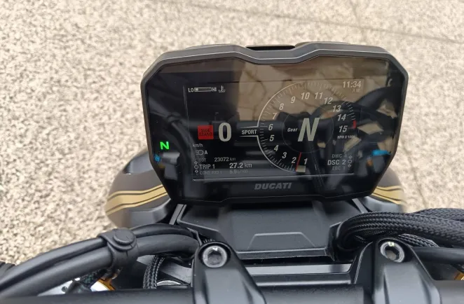 DUCATI 1103  V4 S. Garantie 12 mois V4S
