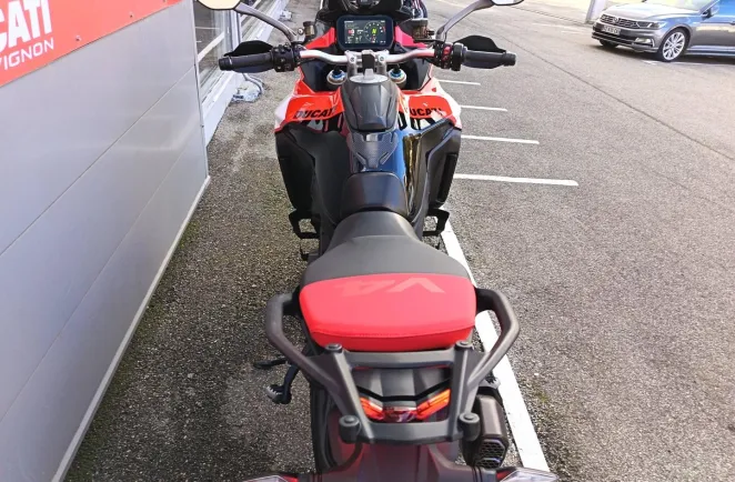 DUCATI V4S Pikes Peak 1ERE MAIN GTIE 12 MOIS
