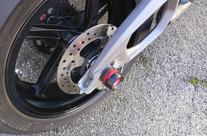 DUCATI V4 S 1ERE MAIN GTIE 29/05/2027 9500€ ACCESSOIRES