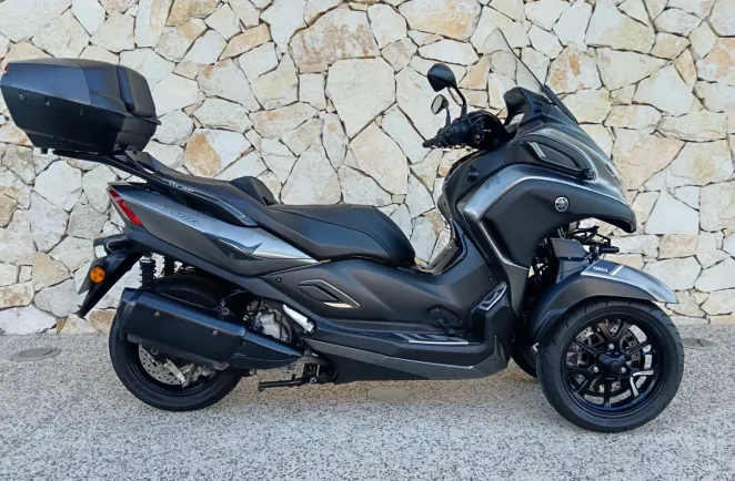 YAMAHA 300 ABS 2023 + option top case