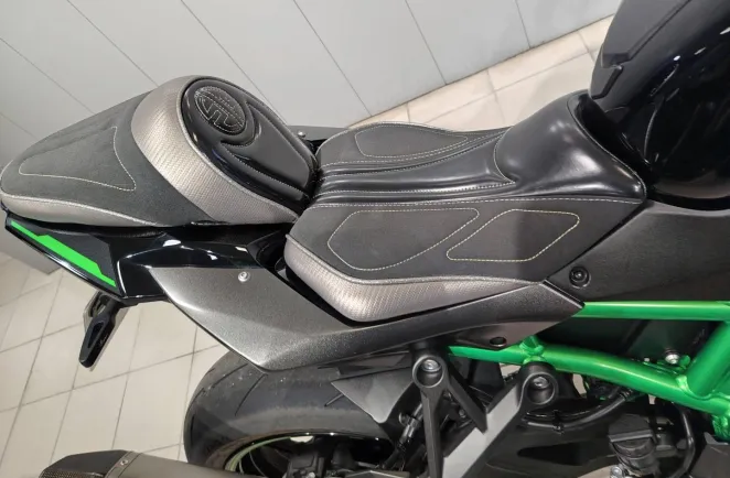 KAWASAKI 1000 H2 SE SUSPENSION PILOTEE A SAISIR