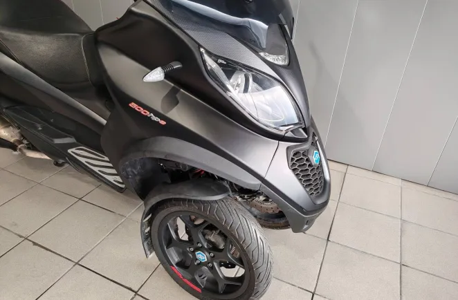 PIAGGIO 500 HPE Sport ABS ASR