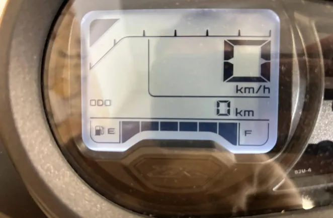YAMAHA RayZR 125