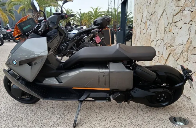 BMW 11kW CE-04 CE04  125 CM3