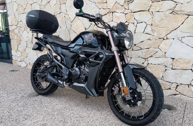 ZONTES 125 scrambler X + options