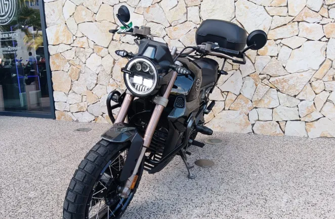 ZONTES 125 scrambler X + options