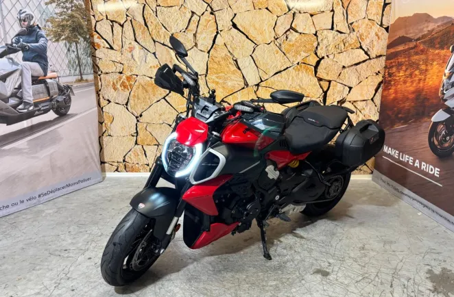 DUCATI Diavel 1158 V4