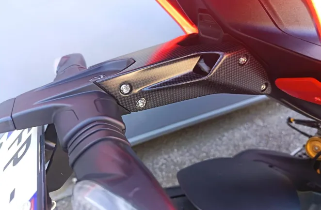 DUCATI V4 S Silencieux Akrapovic gtie 1an