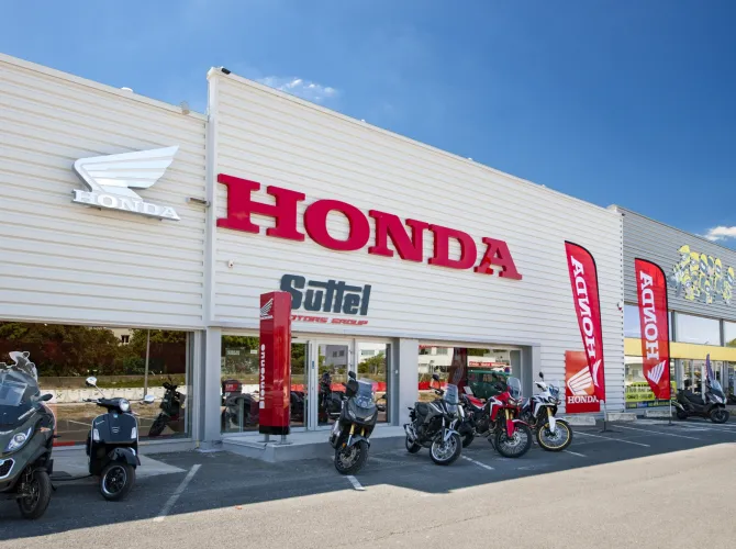 Création Honda Nîmes