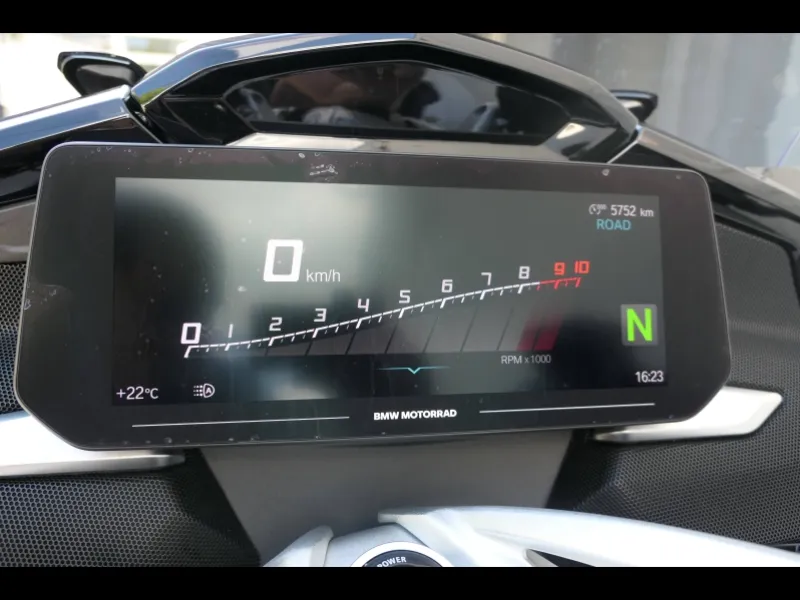BMW 1600 GT Style Sport Finition Pro + Radio + Options