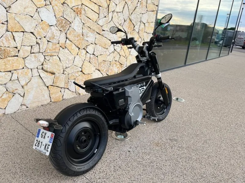 BMW CE02 50 cc 4 KW