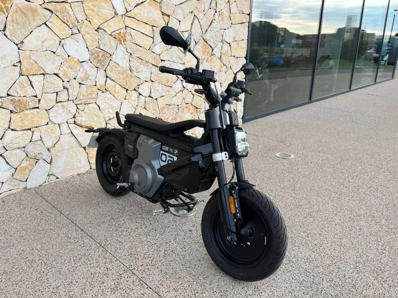 BMW CE02 50 cc 4 KW