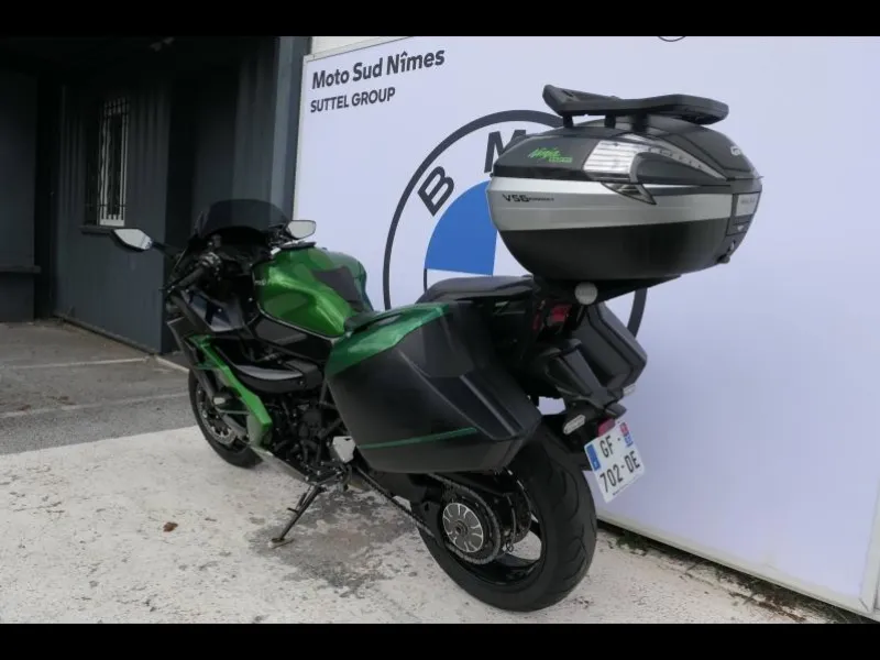 KAWASAKI SX 1000 + Akrapovic + Top Case